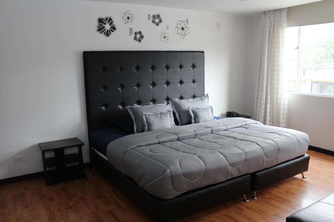 Hotel Dorado Plaza 보고타 외부 사진