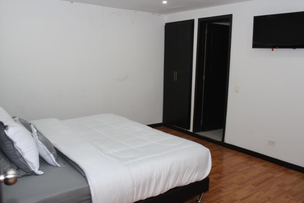 Hotel Dorado Plaza 보고타 외부 사진