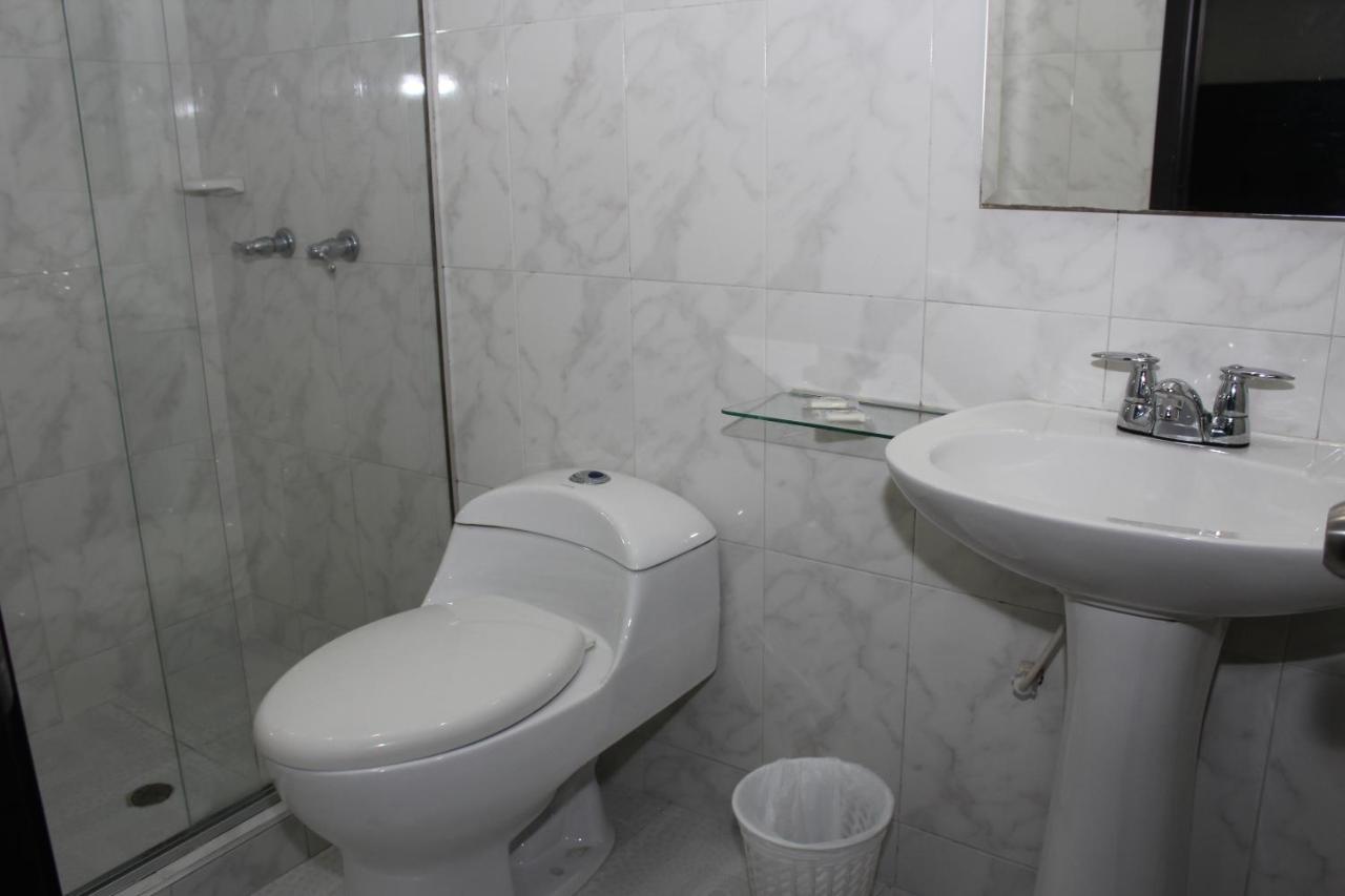 Hotel Dorado Plaza 보고타 외부 사진